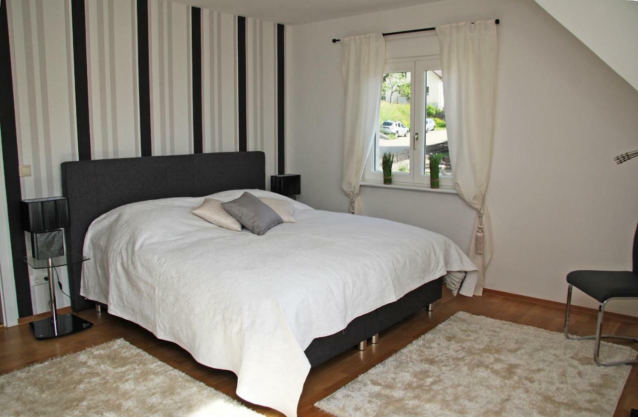 Apartment Sonnenterrasse Baden-Baden Buitenkant foto