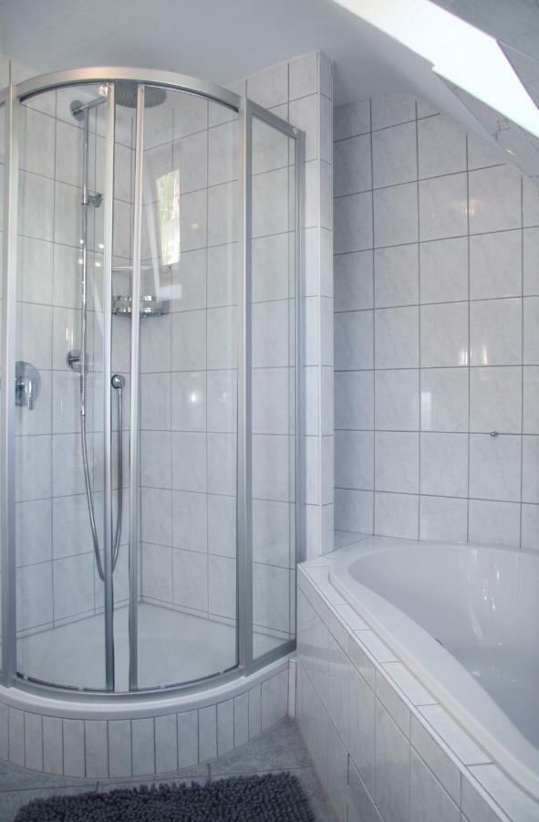 Apartment Sonnenterrasse Baden-Baden Buitenkant foto